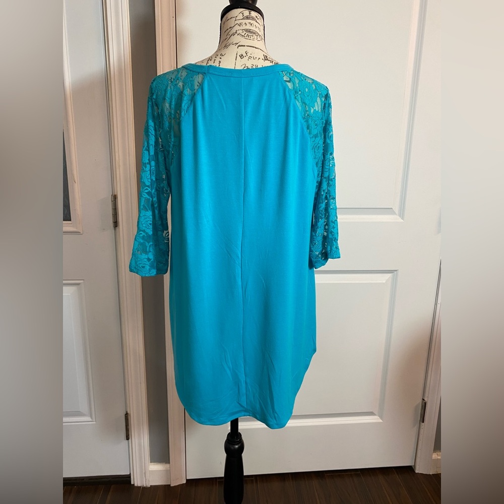 Zenana Turquoise Blue Floral Lace Sleeve Baseball Tee T-shirt Top Blouse‎ 1X E - Picture 2 of 8